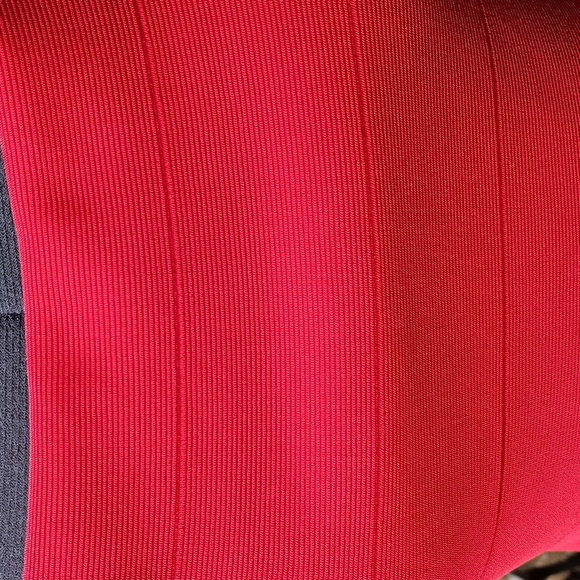 Forever 21 red bodycon off the shoulder dress, sz jr S - Picture 6 of 6